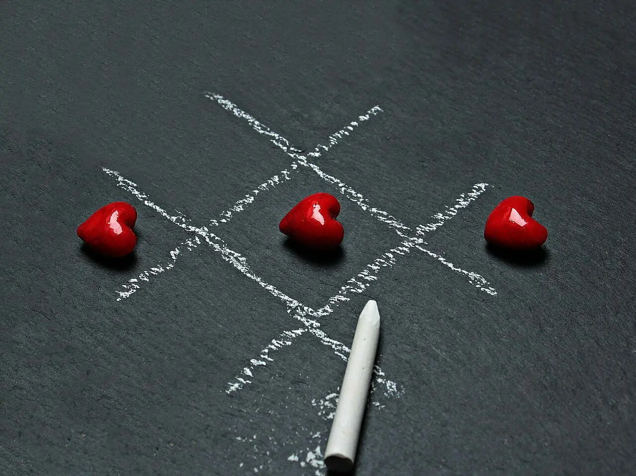 Tic Tac Toe with Hearts 