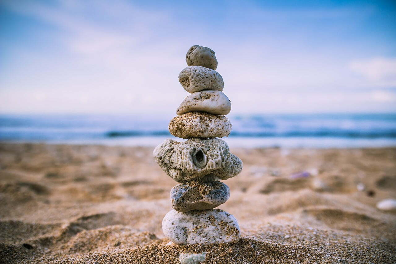 Balanced rocks on the beach 