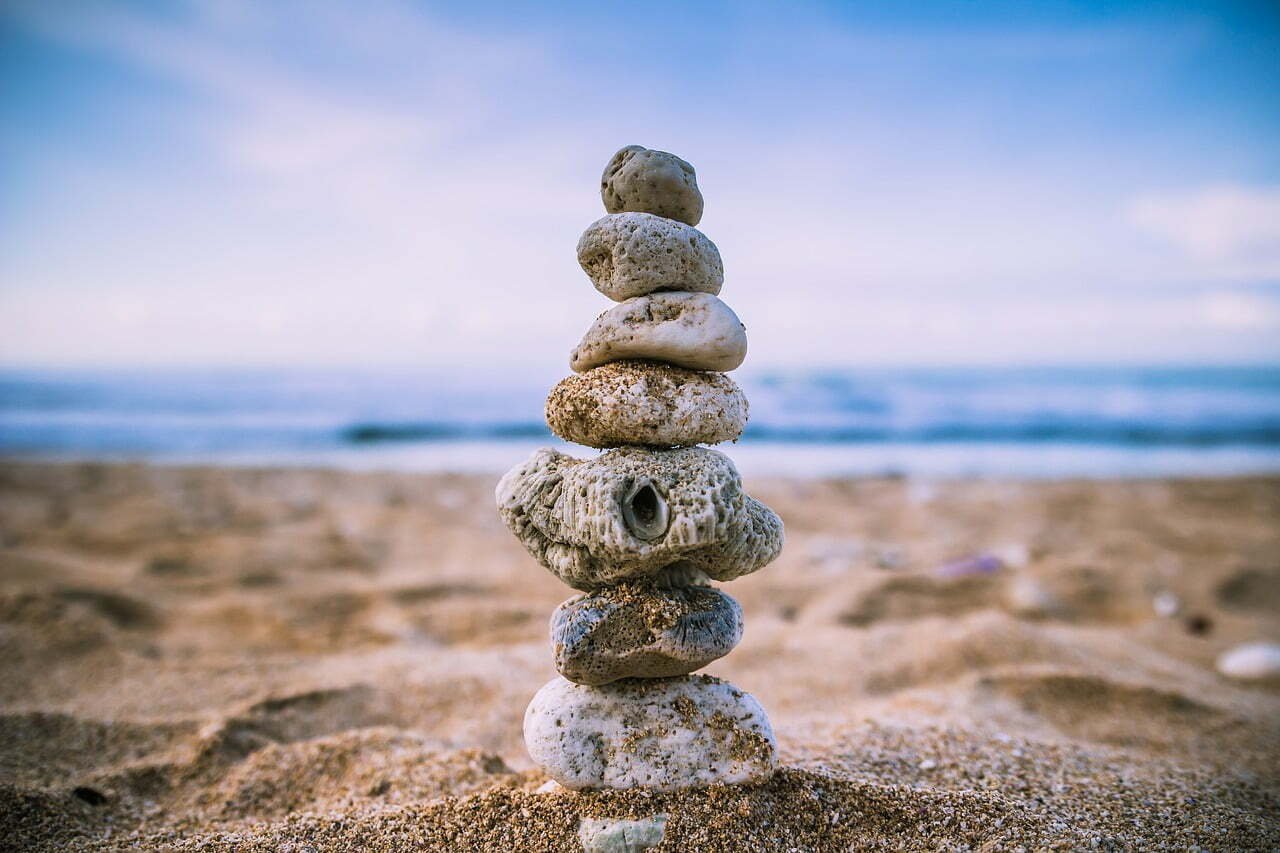 Balanced rocks on the beach 